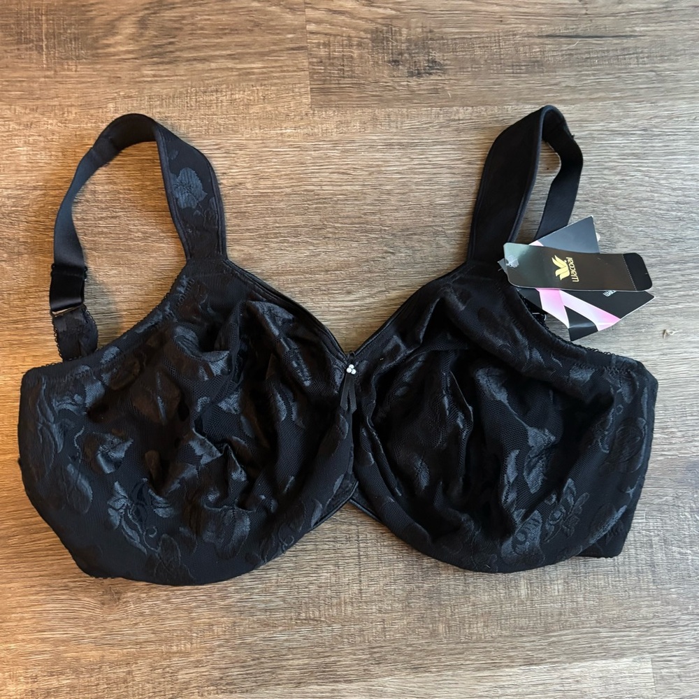 Wacoal Elegant Black Floral Bra
